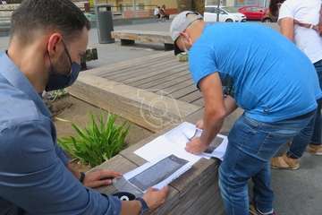 Concentración a las puertas de los juzgados de Telde por una ley antiokupas/TA.